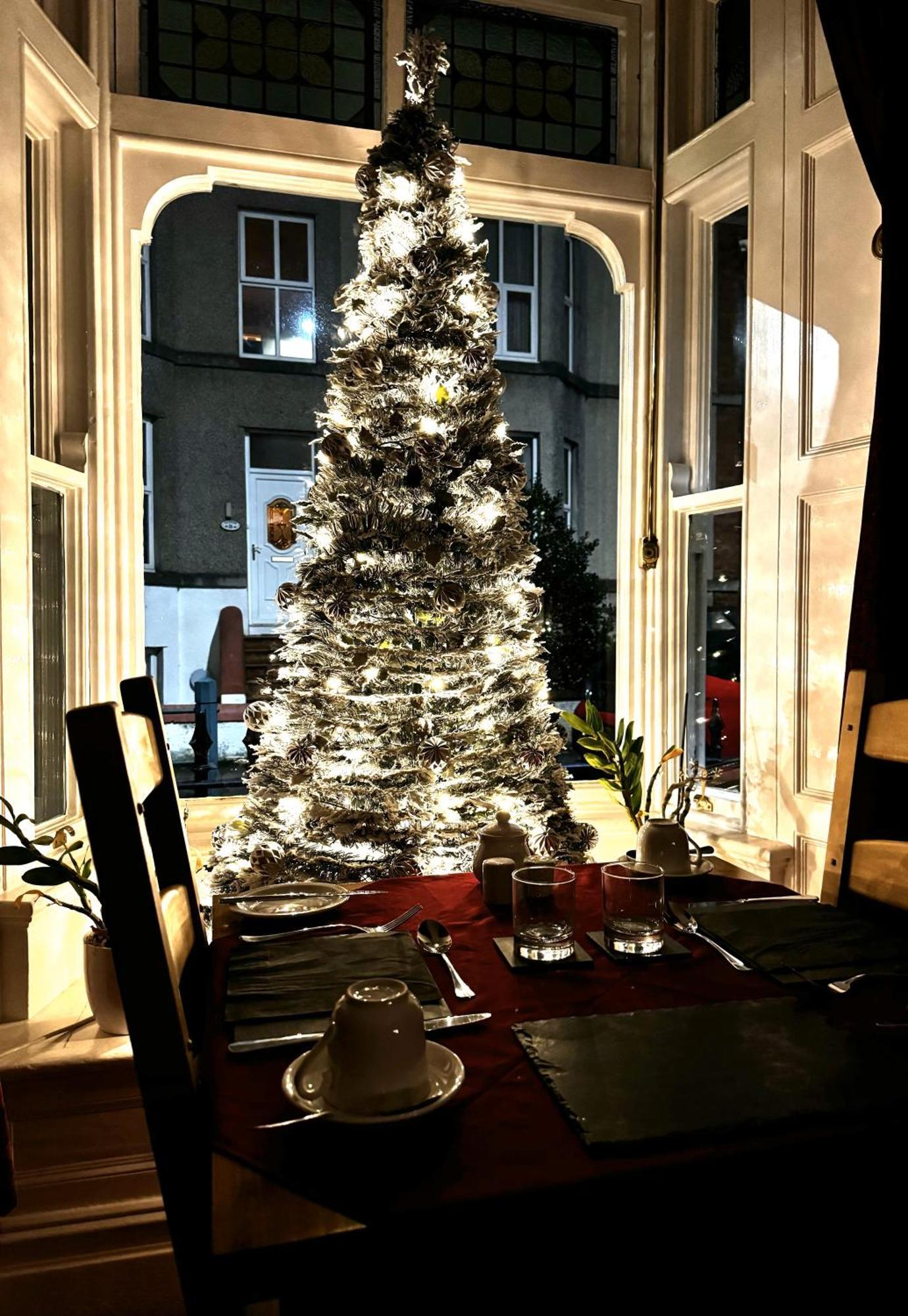 Caer Menai Hotel Caernarfon Ngoại thất bức ảnh