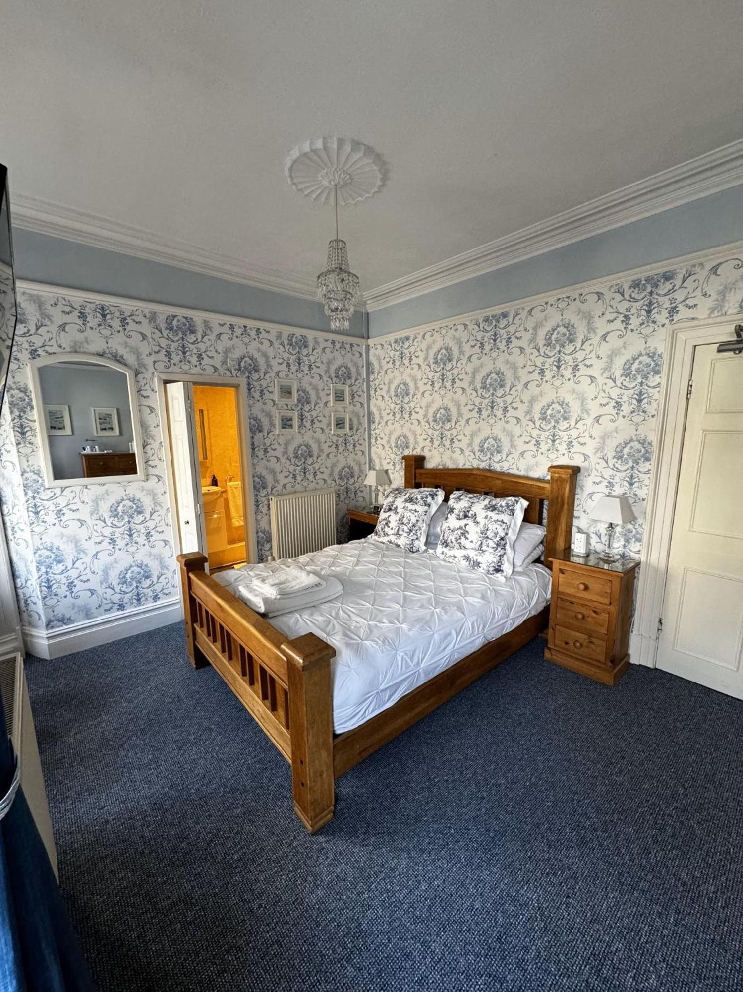 Caer Menai Hotel Caernarfon Ngoại thất bức ảnh