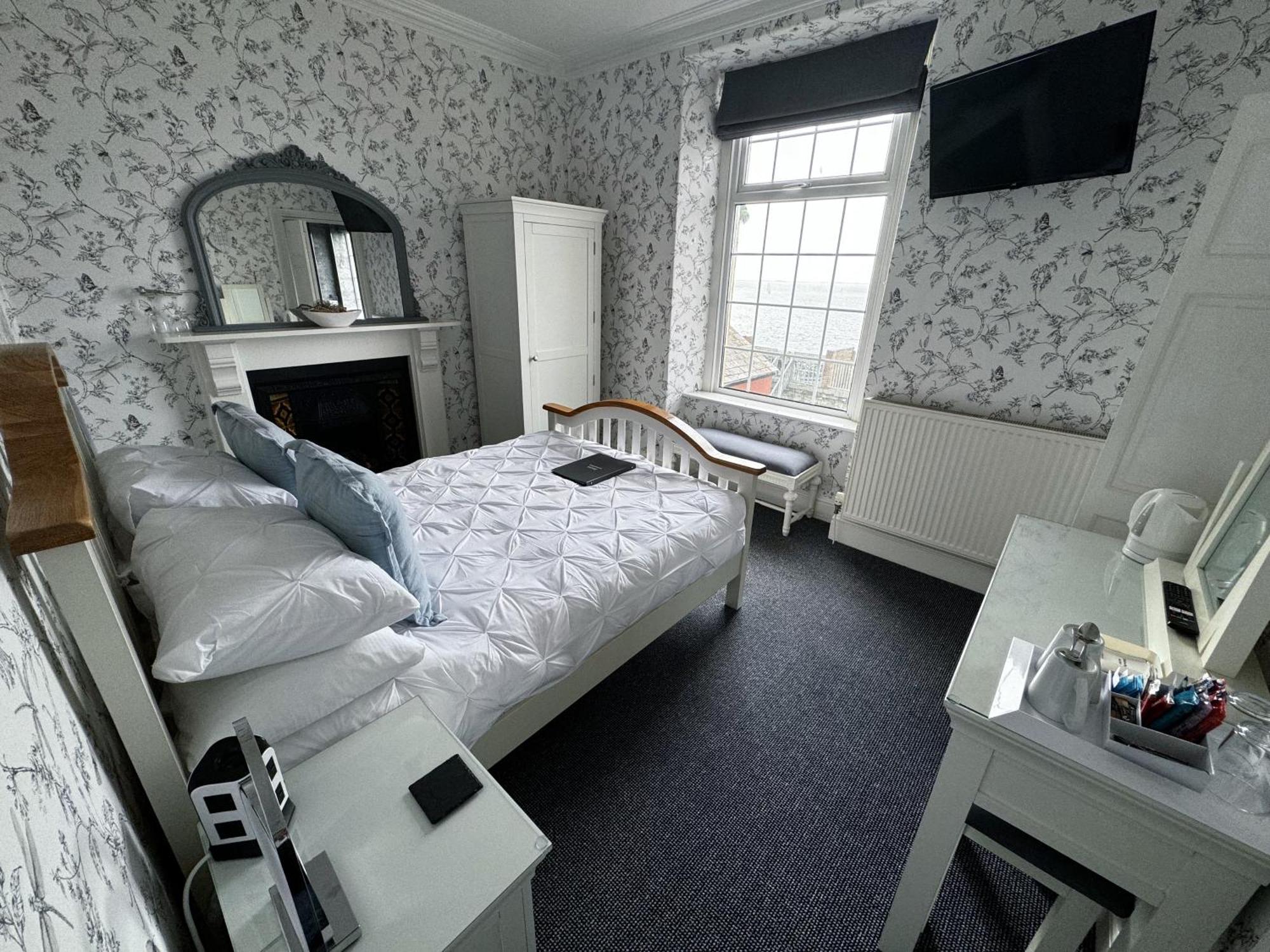 Caer Menai Hotel Caernarfon Ngoại thất bức ảnh