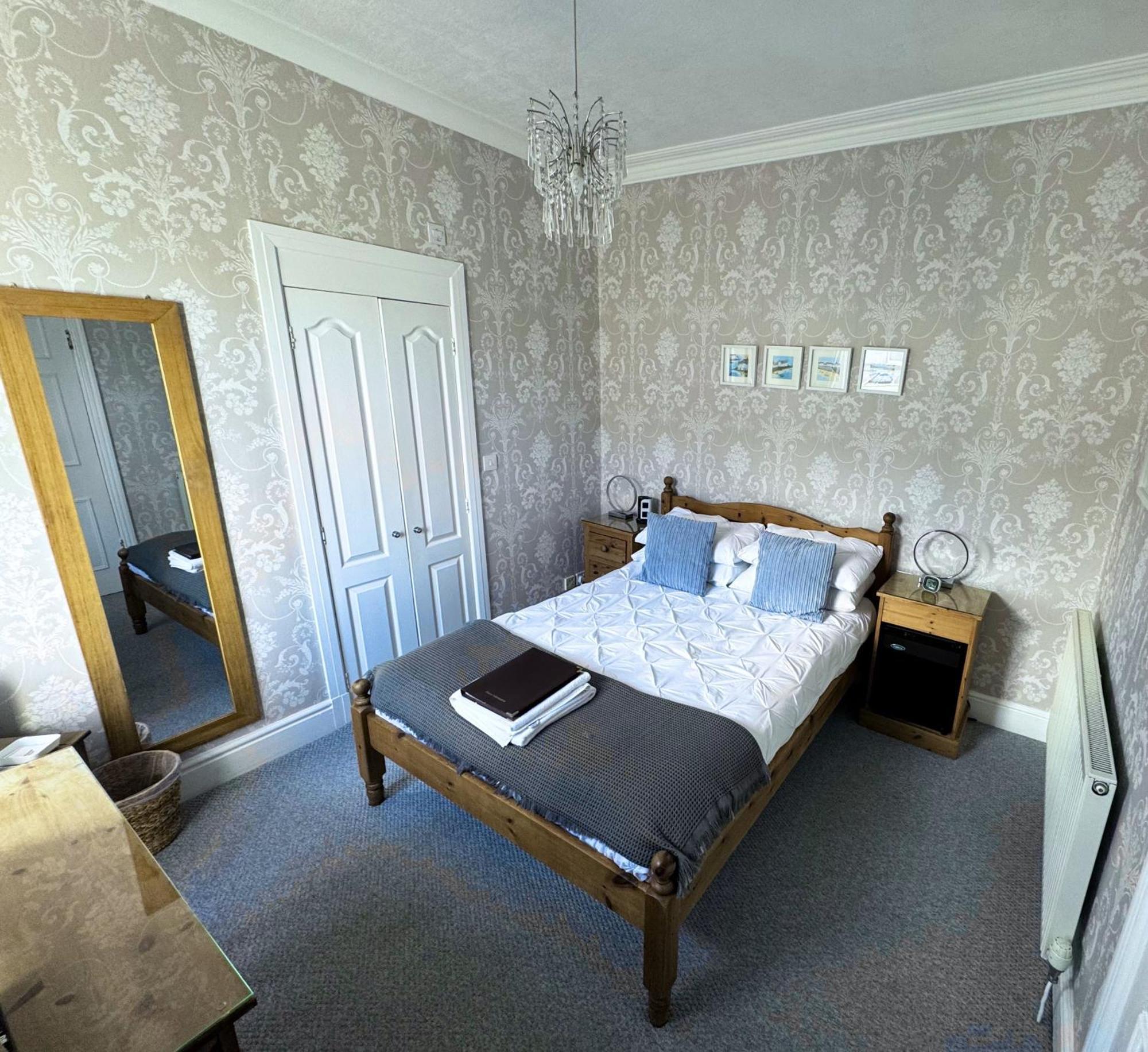 Caer Menai Hotel Caernarfon Ngoại thất bức ảnh