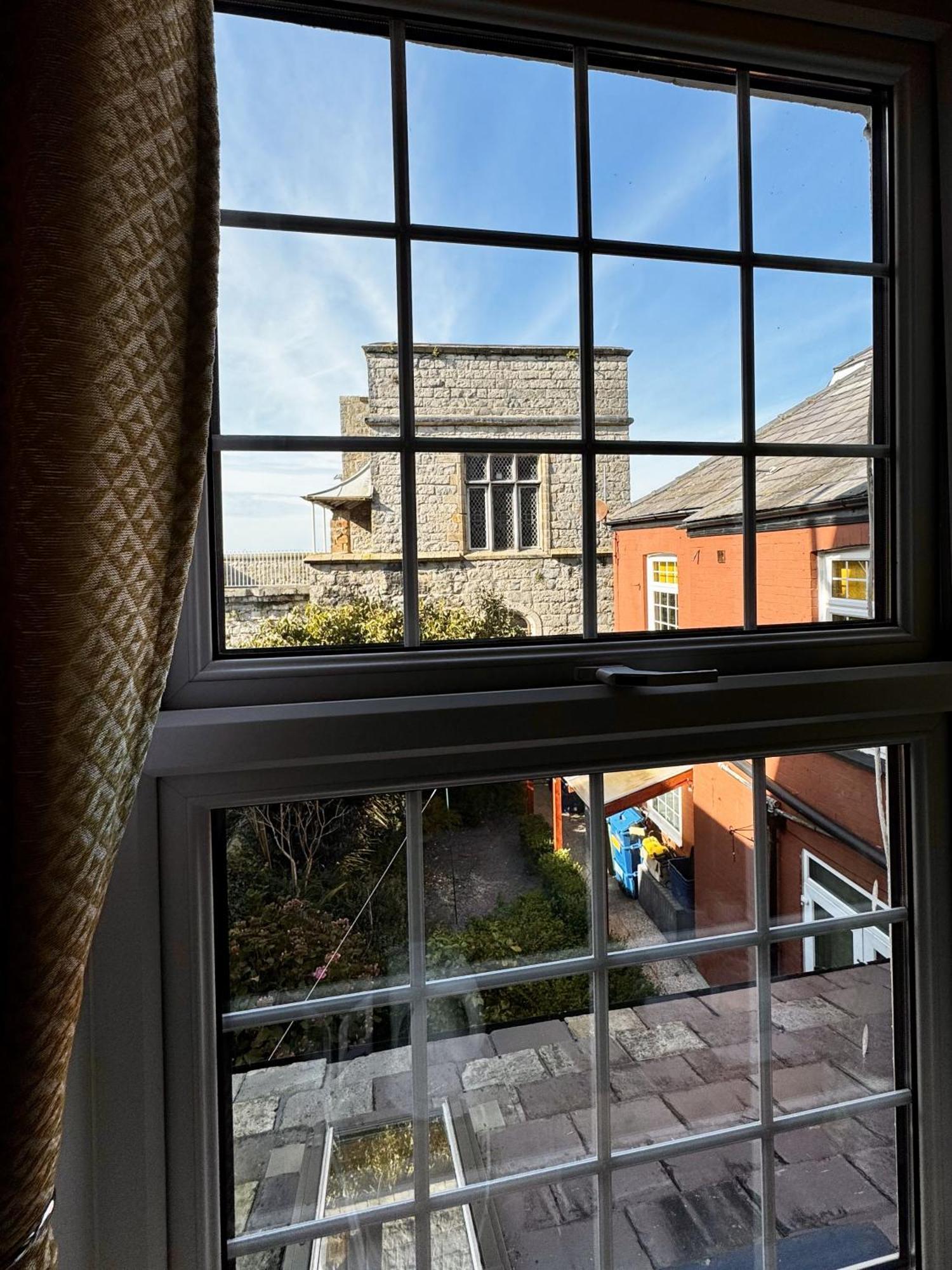 Caer Menai Hotel Caernarfon Ngoại thất bức ảnh